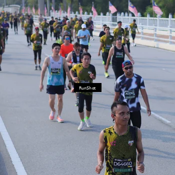 Runner Photo 7169757