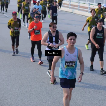 Runner Photo 7170112