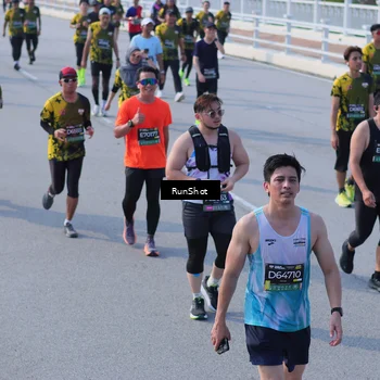 Runner Photo 7170114