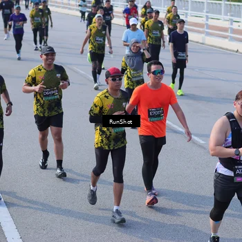 Runner Photo 7170241