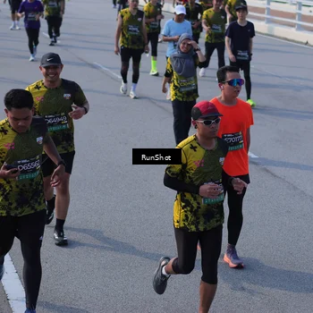 Runner Photo 7170288
