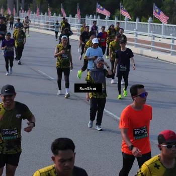 Runner Photo 7170315