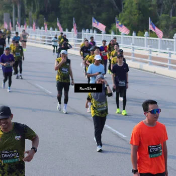 Runner Photo 7170367