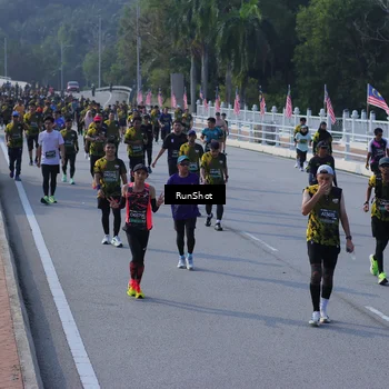 Runner Photo 7170393