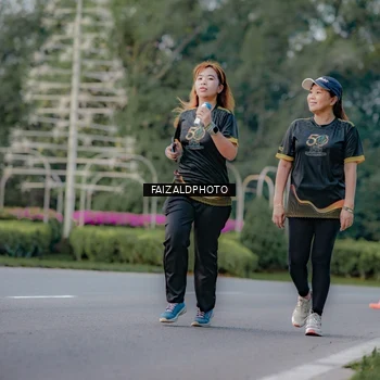 Runner Photo 7170409