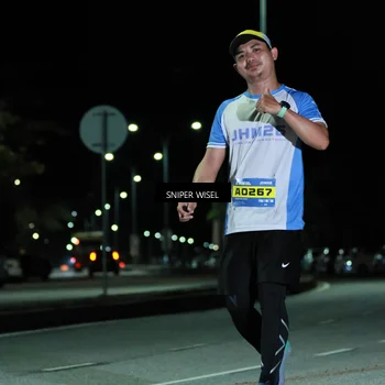 Runner Photo 7170580