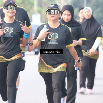 Runner Photo 7170618