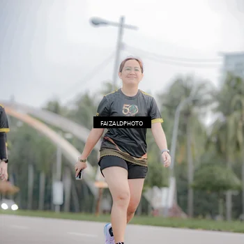 Runner Photo 7170676