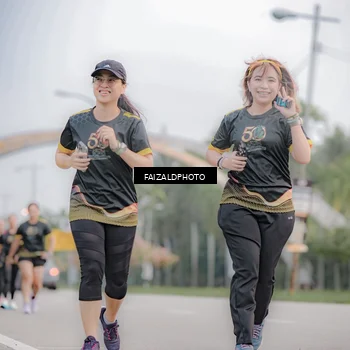 Runner Photo 7170688