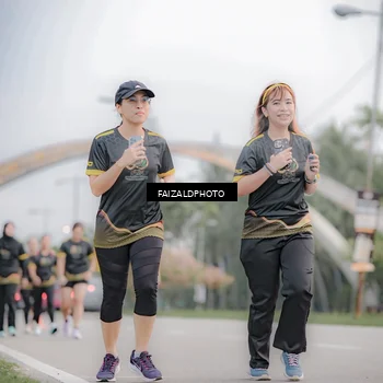 Runner Photo 7170691