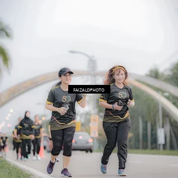 Runner Photo 7170697