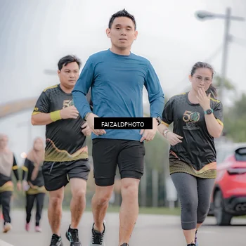 Runner Photo 7170743