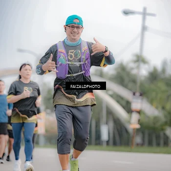 Runner Photo 7170751