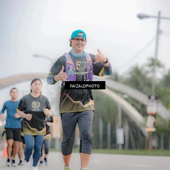 Runner Photo 7170759