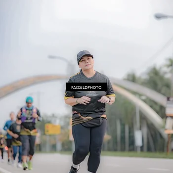 Runner Photo 7170775