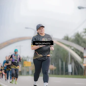 Runner Photo 7170798