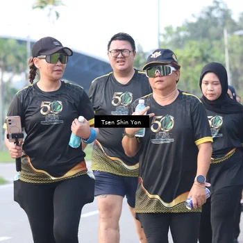 Runner Photo 7171006