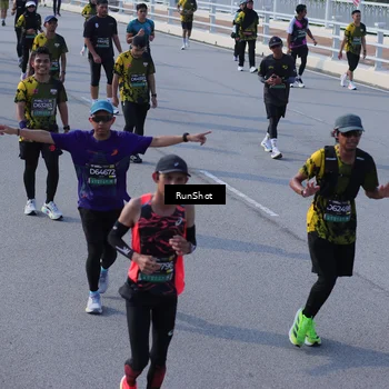 Runner Photo 7171012