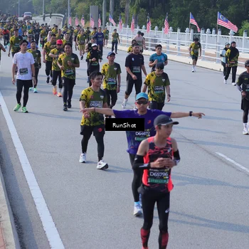 Runner Photo 7171020