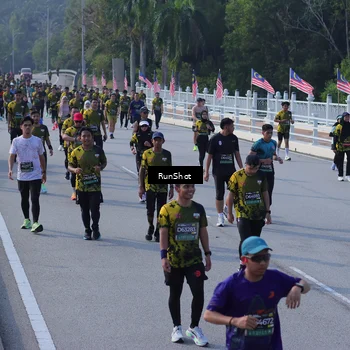 Runner Photo 7171031
