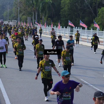 Runner Photo 7171038