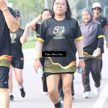 Runner Photo 7171054