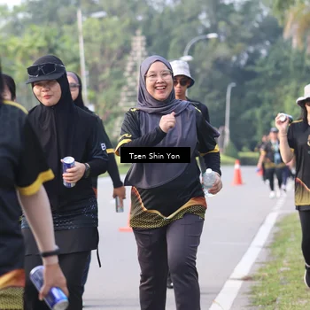 Runner Photo 7171066
