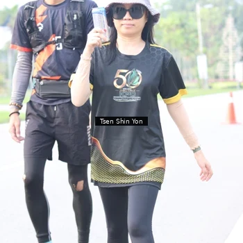 Runner Photo 7171102