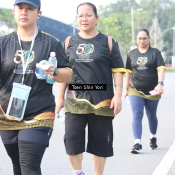 Runner Photo 7171137