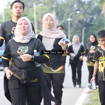 Runner Photo 7171177