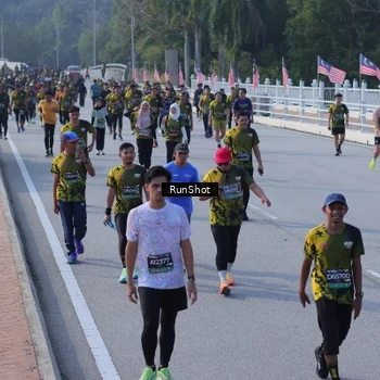 Runner Photo 7171221