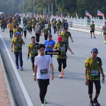 Runner Photo 7171223