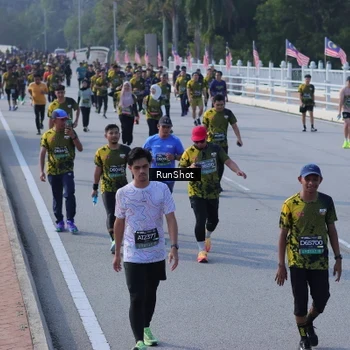 Runner Photo 7171227