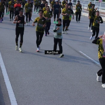 Runner Photo 7171677