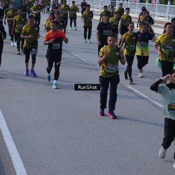 Runner Photo 7171684