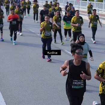 Runner Photo 7171706