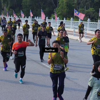 Runner Photo 7171720