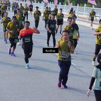 Runner Photo 7171724