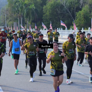Runner Photo 7171742