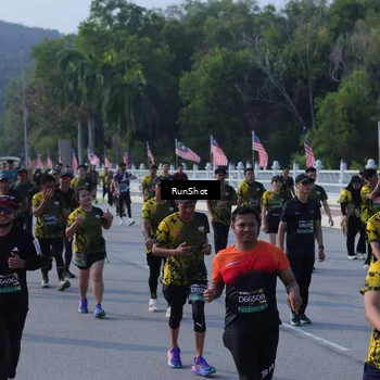 Runner Photo 7171757