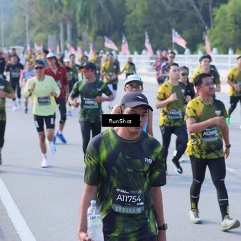 Runner Photo 7171778
