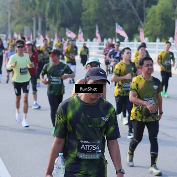 Runner Photo 7171781