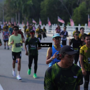 Runner Photo 7171787
