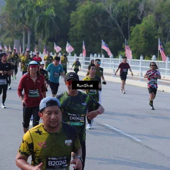 Runner Photo 7171795