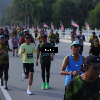 Runner Photo 7171797