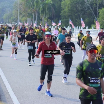 Runner Photo 7171802