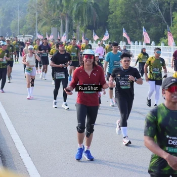 Runner Photo 7171805