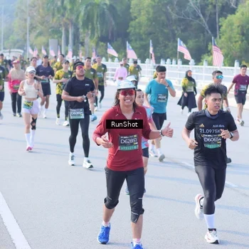 Runner Photo 7171811