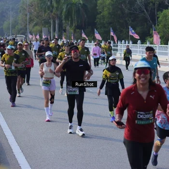 Runner Photo 7171823