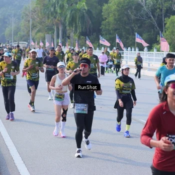 Runner Photo 7171826